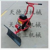 轮式铲雪机