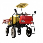 农作物喷药作业大容量药箱高地隙自走式喷杆喷雾机