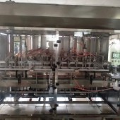 双排洗衣液伺服灌装机，洗洁精灌装机，沐浴露灌装机