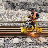 厂家货源铁路养护钢轨打磨机 内燃铁路轨道磨轨机