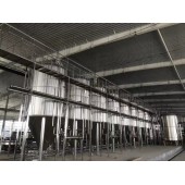 新疆大型啤酒厂啤酒设备自动化酿酒设备日产5000升啤酒设备