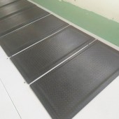 绿色防静电胶垫厂|防疲劳垫厂|实验室环保防静电桌垫