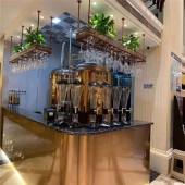 建精酿啤酒厂的设备厂家产量5吨的精酿啤酒设备