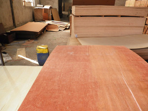 瑞森木业供应 胶合板杨木板多层板包装板贴面板桃花芯板