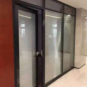 临沂专业定做玻璃隔断