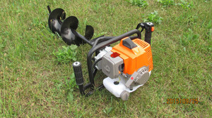 百力3WT-150挖坑机