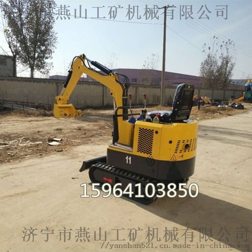 农用小型挖掘机多功能家用小挖机园林果园挖沟推土钩机64303732