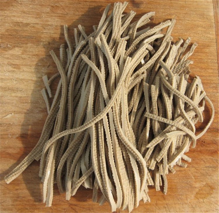 小型是豆腐皮机 (3).jpg